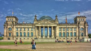 Baurechtsbehörden Sachverständiger und Gutachter für Immobilien Bernd A. Binder